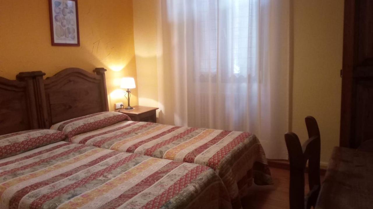 Hostal Casa Sario Jaurrieta Eksteriør billede